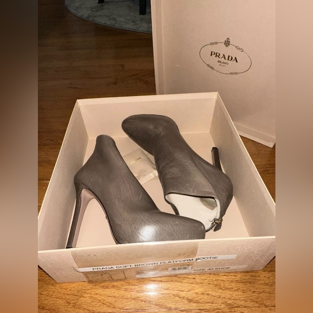 Prada Women's Soft Brown Platform Ankle Boots Size 40 Women’s